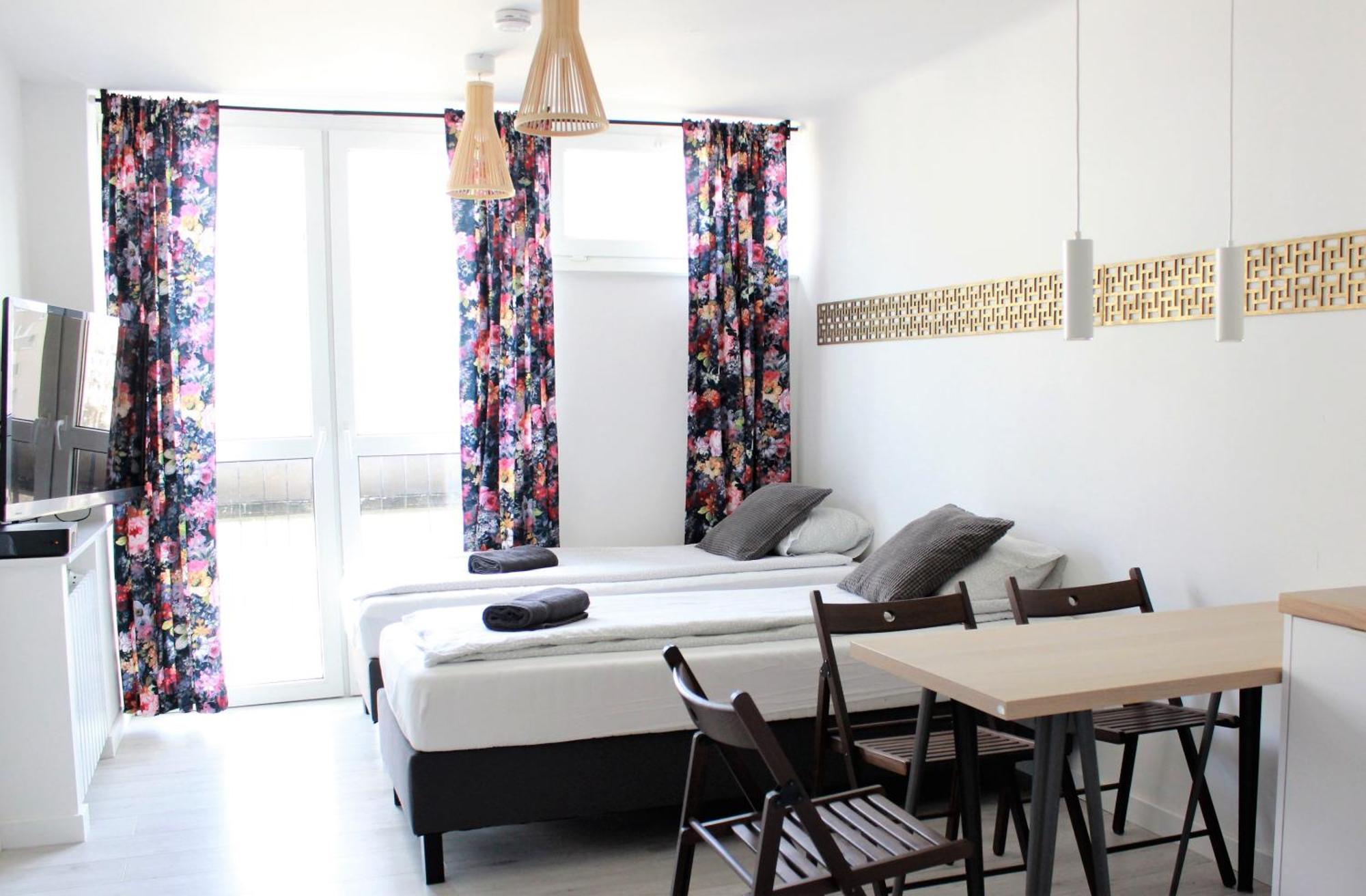 Labo Apartment Graniczna Варшава Екстериор снимка